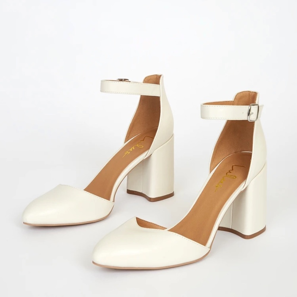 Lulus ellarose offwhite heels!